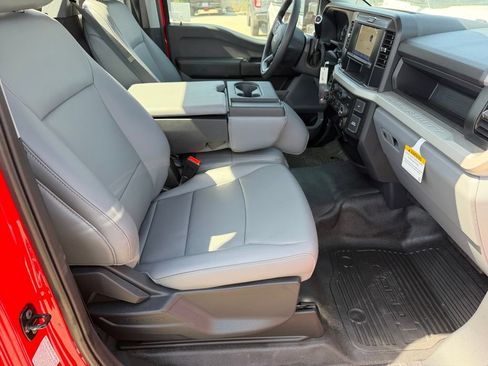 New 2026 Ford F250 XL w/ XL Chrome Package RWD image 12