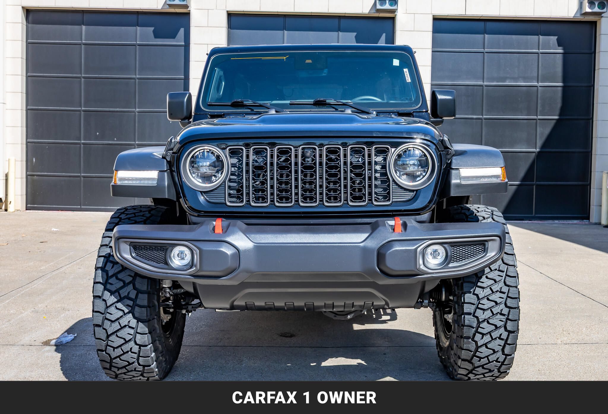Used 2024 Jeep Wrangler Unlimited Rubicon w/ Technology Group AWD/4WD image 4