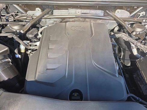 New 2025 Audi Q5 Premium Plus AWD/4WD image 16