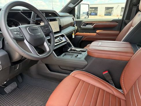 New 2026 GMC Sierra 2500 Denali Ultimate AWD/4WD image 18