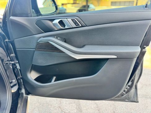 Used 2020 BMW X5 xDrive40i w/ Convenience Package image 22