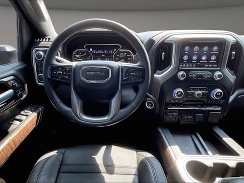 Used 2021 GMC Sierra 2500 Denali AWD/4WD image 12