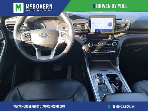 Used 2023 Ford Explorer Limited image 17