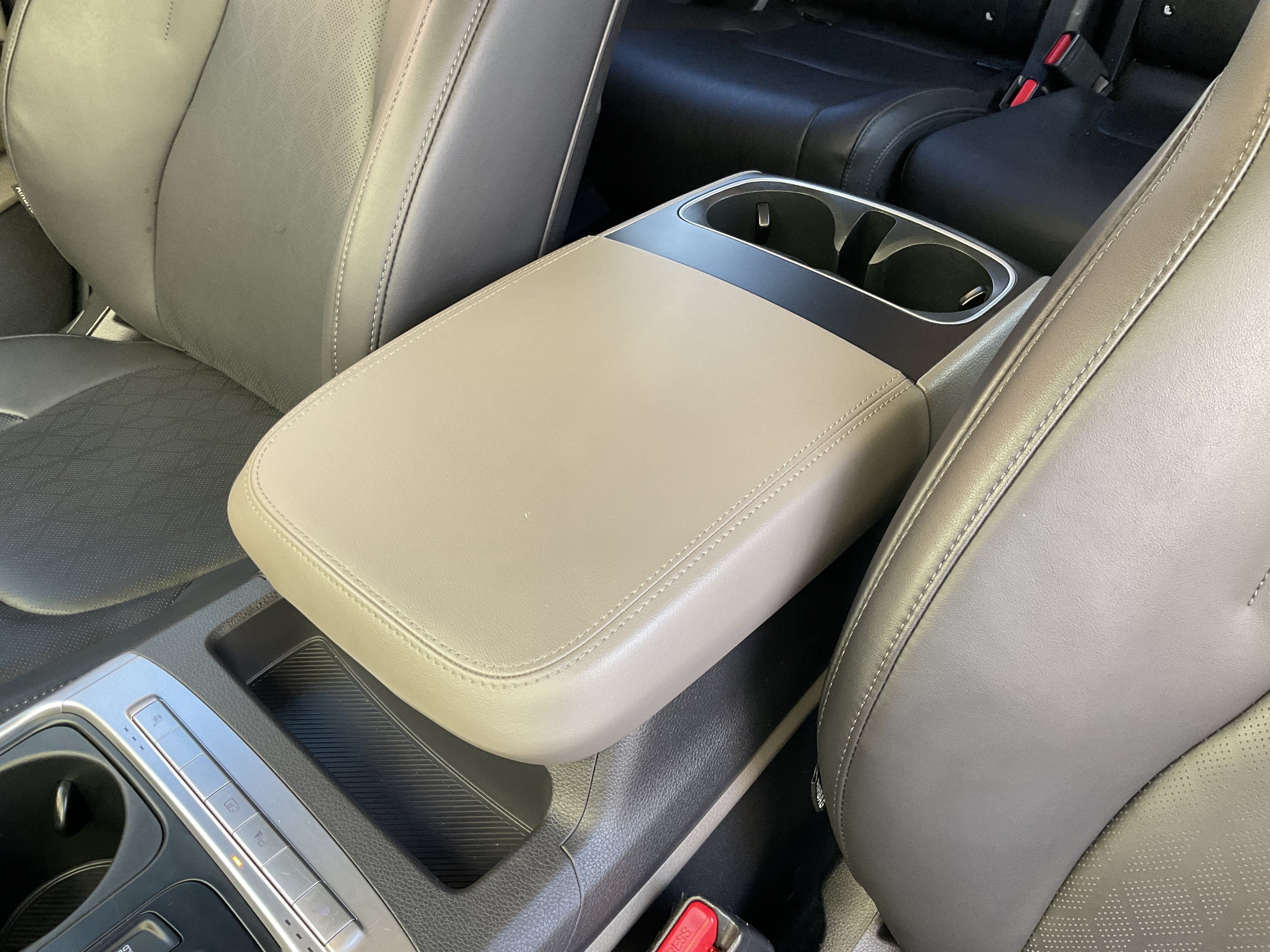 Used 2026 Kia Carnival LXS FWD image 21