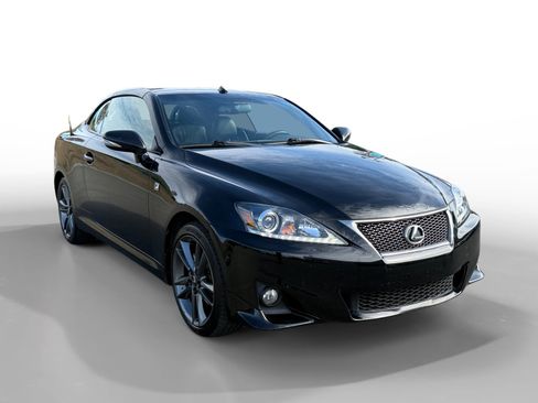 Used 2014 Lexus IS 250C image 7