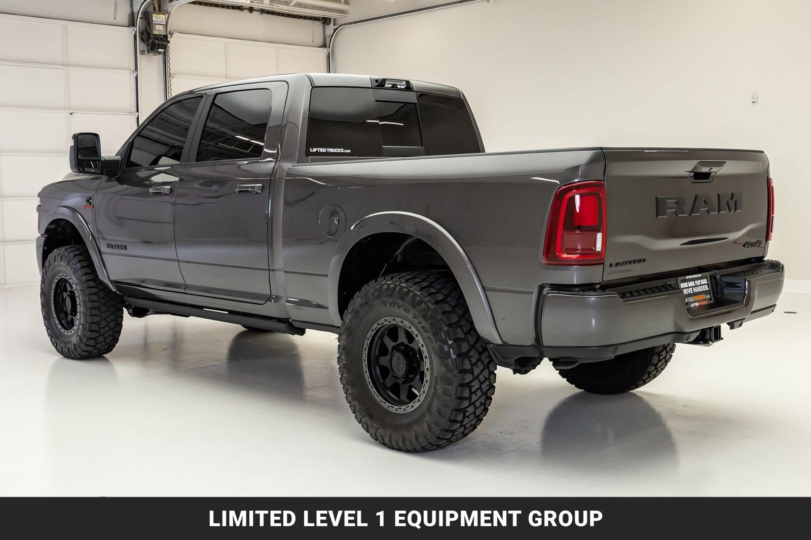 Used 2026 RAM 2500 Limited AWD/4WD image 6