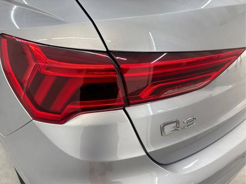 Used 2020 Audi Q3 2.0T Premium AWD/4WD image 32