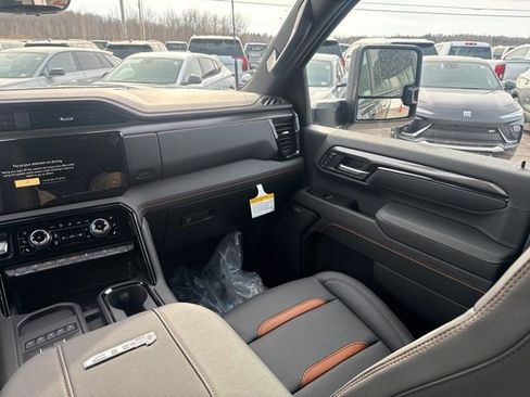 New 2026 GMC Sierra 2500 AT4 w/ AT4 Premium Plus Package image 28