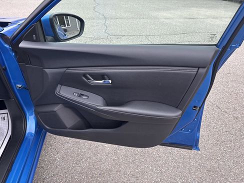 Used 2023 Nissan Sentra SV image 25