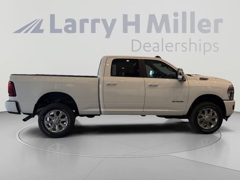 New 2026 RAM 2500 Laramie AWD/4WD image 6