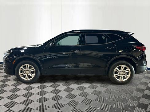 Used 2021 Chevrolet Blazer LT AWD/4WD image 2