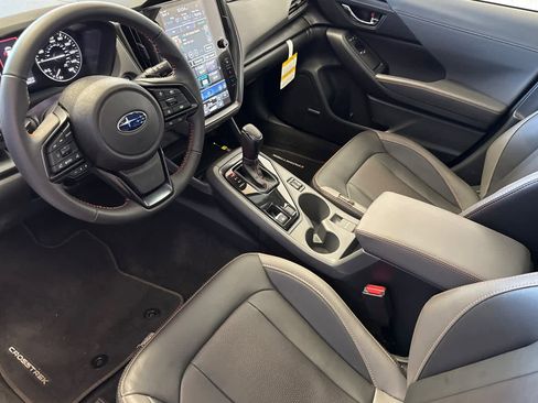 Used 2025 Subaru Crosstrek 2.5i Limited image 9