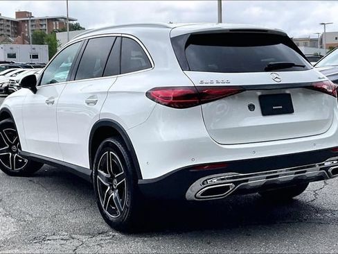 Used 2026 Mercedes-Benz GLC 300 4MATIC image 10