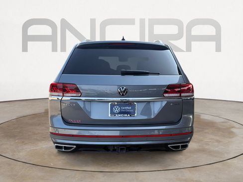 Certified 2023 Volkswagen Atlas SEL Premium AWD/4WD image 9