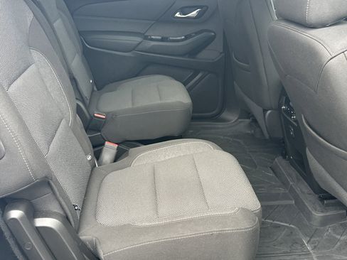 Certified 2023 Chevrolet Traverse LT image 16