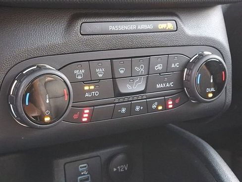 Used 2022 Ford Bronco Sport Outer Banks w/ Tech Package AWD/4WD image 18