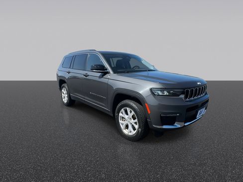 Used 2022 Jeep Grand Cherokee L Limited AWD/4WD image 3