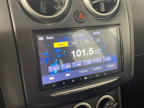 Used 2011 Nissan Rogue S FWD image 7