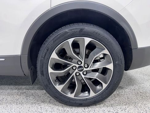 Used 2022 Lincoln Nautilus Reserve AWD/4WD image 15