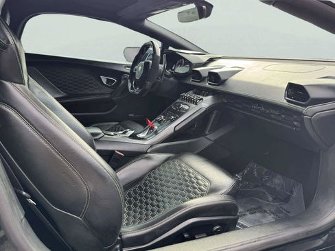 Used 2018 Lamborghini Huracan LP 580-2 RWD image 80