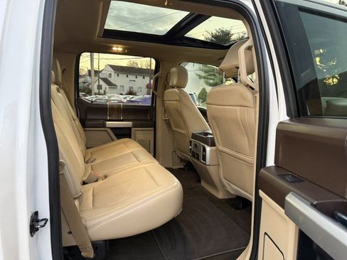 Used 2018 Ford F150 Lariat image 14