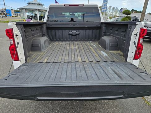 Used 2019 Chevrolet Silverado 1500 LT w/ All-Star Edition AWD/4WD image 9