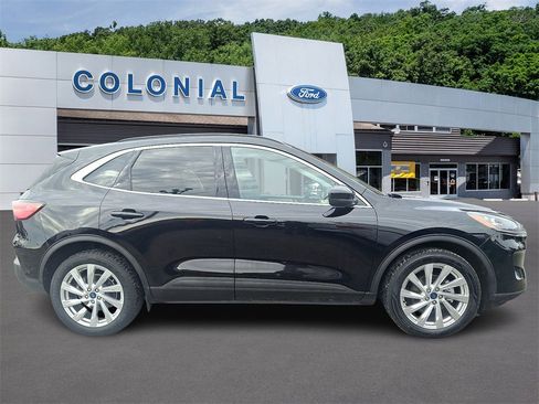 Certified 2022 Ford Escape Titanium w/ Titanium Elite Package image 7