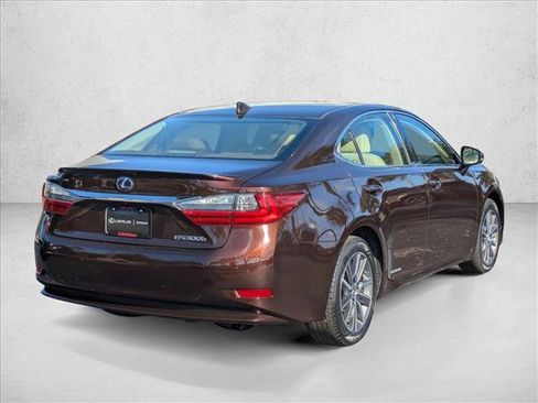 Used 2017 Lexus ES 300h ES 300h image 5