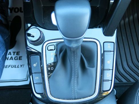 Used 2024 Kia Seltos S image 30