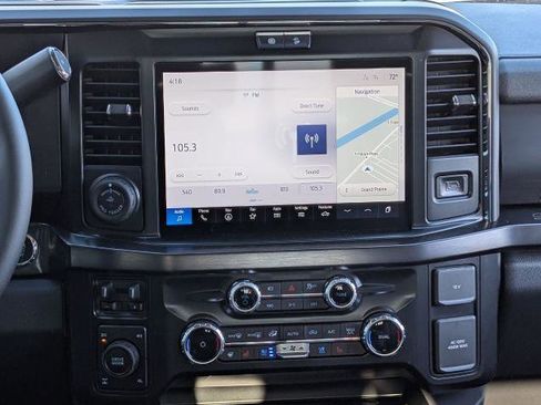 New 2026 Ford F250 Lariat w/ Black Appearance Package image 17