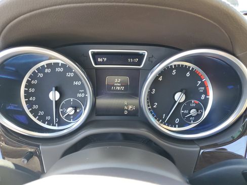 Used 2016 Mercedes-Benz GL 450 4MATIC w/ Premium I Package image 21