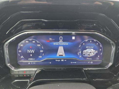 Used 2022 Chevrolet Silverado 1500 LT image 13