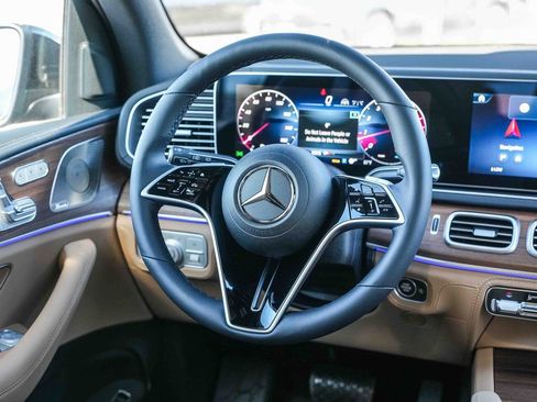 New 2026 Mercedes-Benz GLE 450 4MATIC image 15