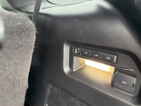 Used 2020 Ford Explorer ST w/ ST Street Pack image 19