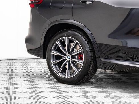 New 2026 BMW X5 xDrive50e w/ M Sport Package image 36