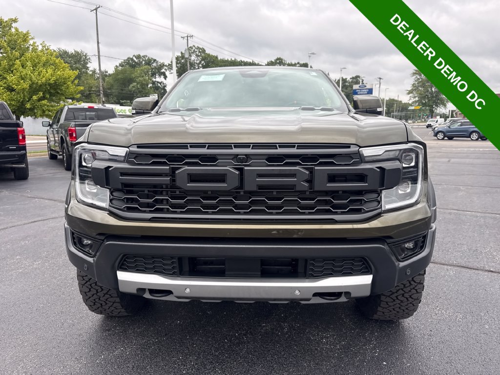 Used 2025 Ford Ranger Raptor AWD/4WD image 3