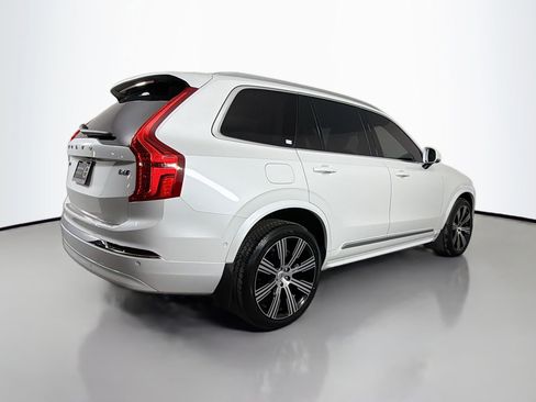 Certified 2023 Volvo XC90 B6 Ultimate w/ Lounge Package image 6