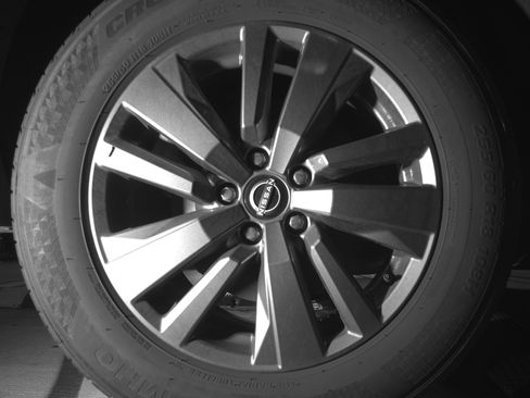 Used 2025 Nissan Pathfinder SV AWD/4WD image 15