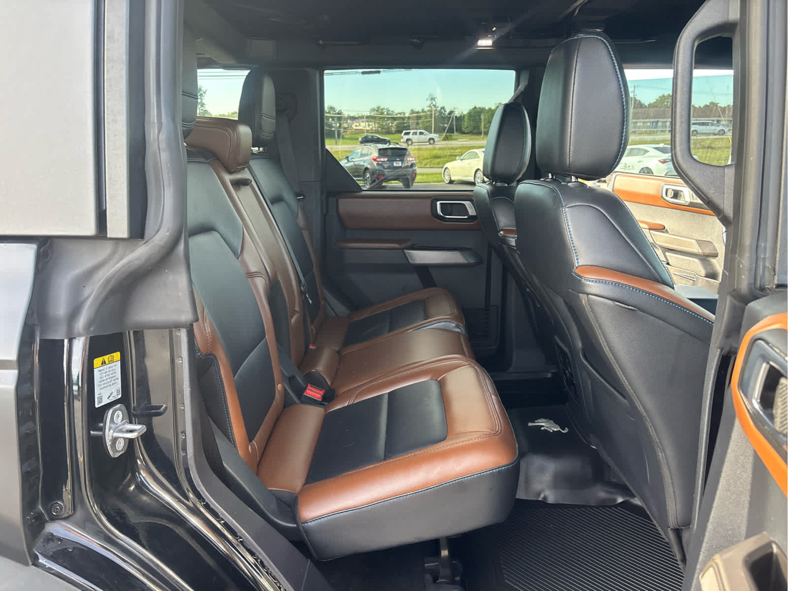 Used 2022 Ford Bronco Outer Banks w/ Sasquatch Package AWD/4WD image 40