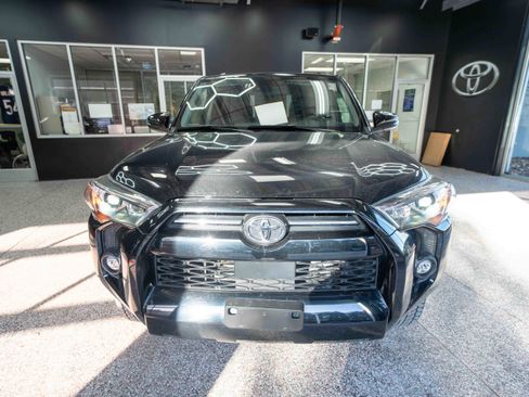 Used 2024 Toyota 4Runner SR5 Premium image 6
