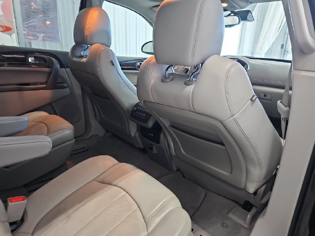 Used 2014 Buick Enclave Premium w/ Trailering Provision Package FWD image 31