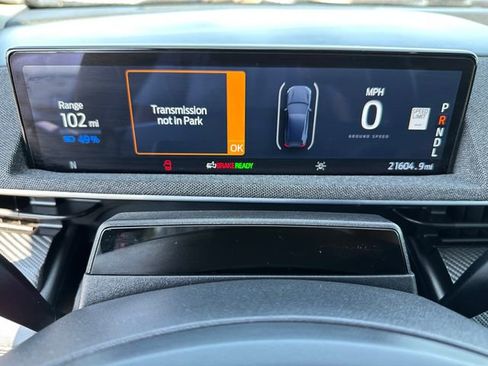 Used 2024 Ford Mustang Mach-E Premium image 33