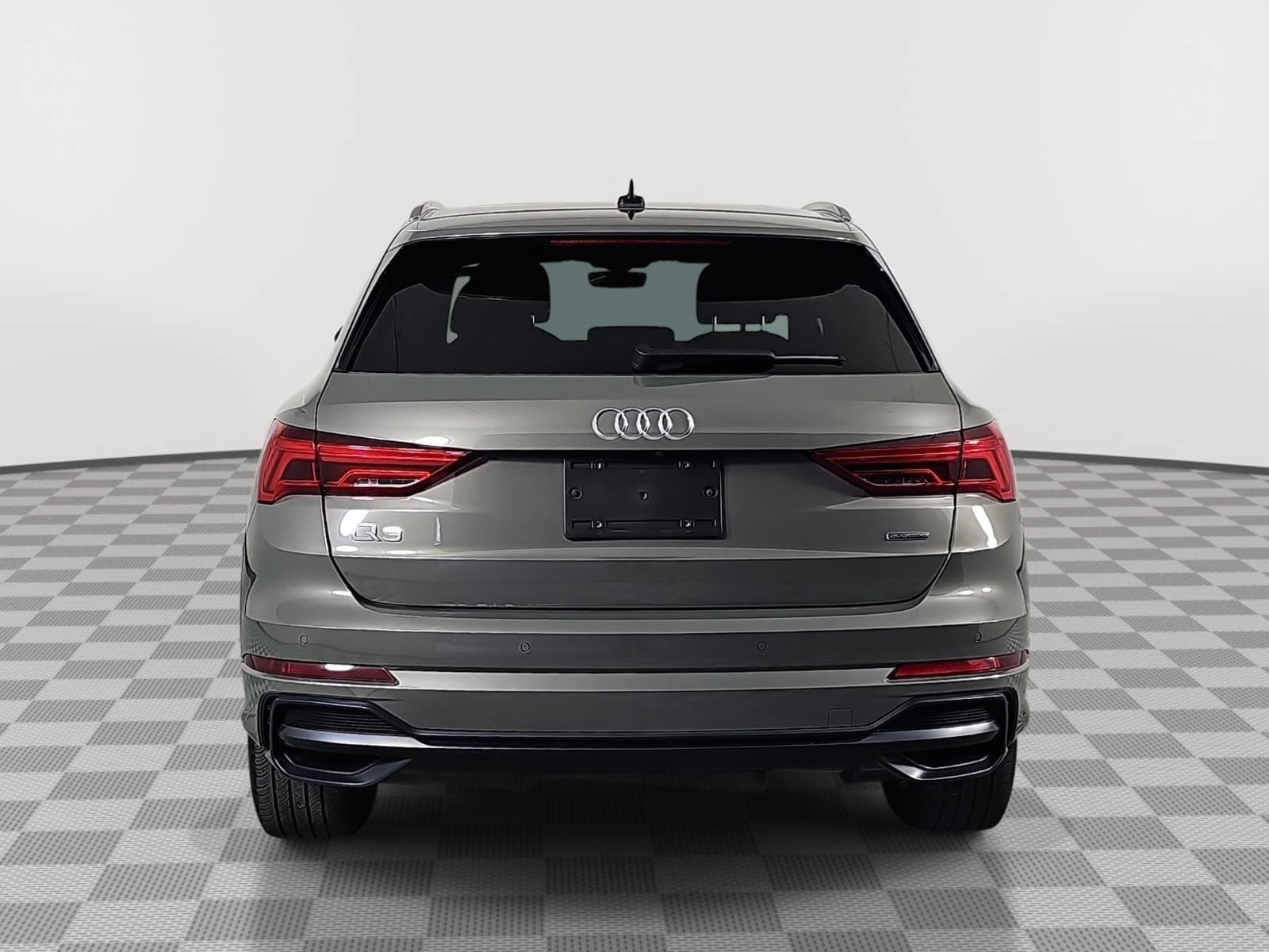 Used 2021 Audi Q3 2.0T Premium w/ Convenience Package AWD/4WD image 7