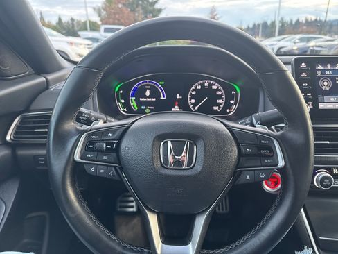 Used 2022 Honda Accord Sport image 15