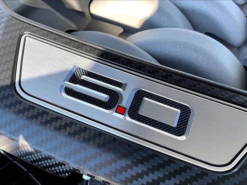 Used 2025 Ford Mustang GT Premium image 32