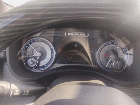 Used 2020 RAM 1500 Limited image 13