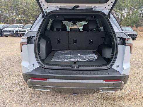 New 2026 Chevrolet Equinox ACTIV w/ Convenience Package III image 29