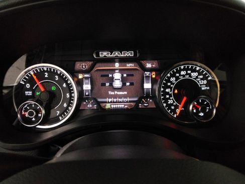 Used 2022 RAM 1500 Big Horn image 14