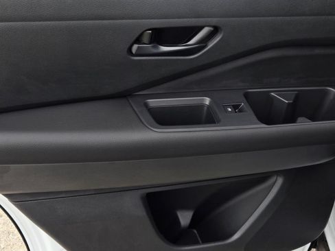 New 2026 Nissan Pathfinder SV FWD image 11