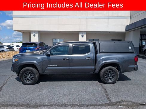 Used 2023 Toyota Tacoma SR5 w/ Technology Package AWD/4WD image 2